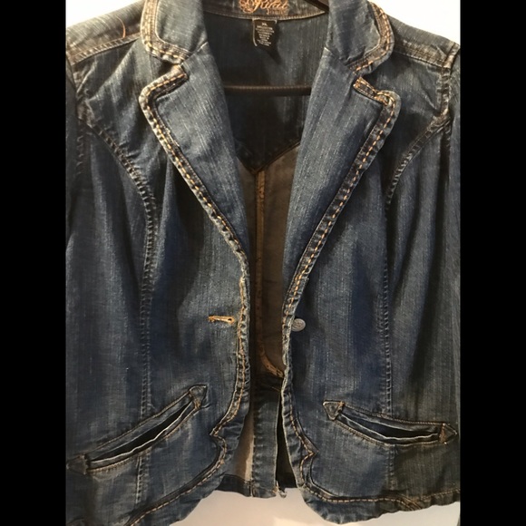 Kikit jeans jacket for women condition Good - Picture 7 of 10